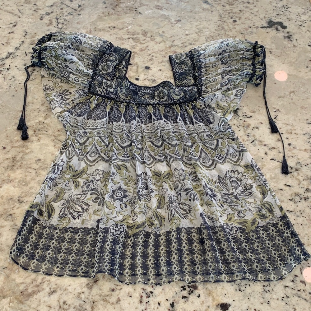 ECI Black and Gray Floral Blouse